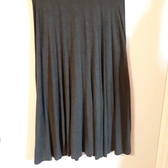 Torrid Gray Knit Faux Wrap Dress Sz 00 (10) Sleeveless Pockets Cascading Skirt - Picture 6 of 10